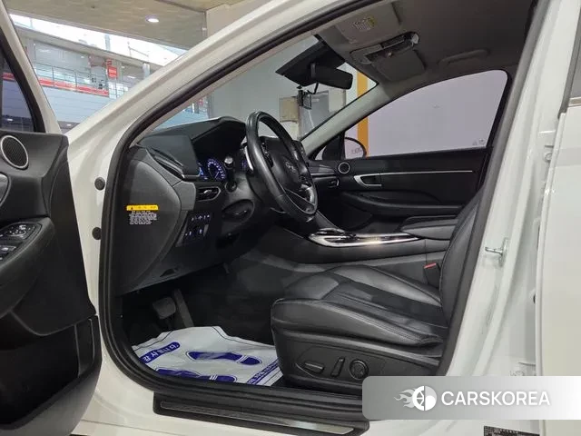 Hyundai Sonata (DN8) id 3339341 из Кореи 9