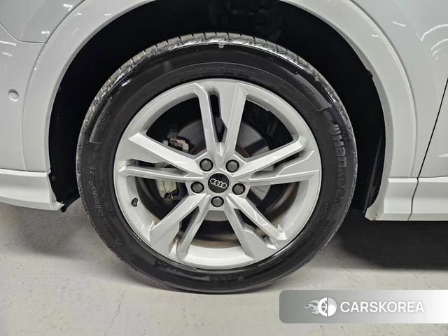 Audi Q3 (F3) id 4871657 из Кореи 9