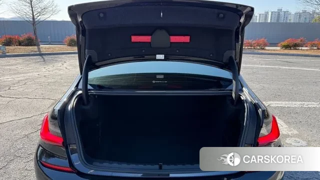 BMW 3 Series (G20) id 3631026 из Кореи 9