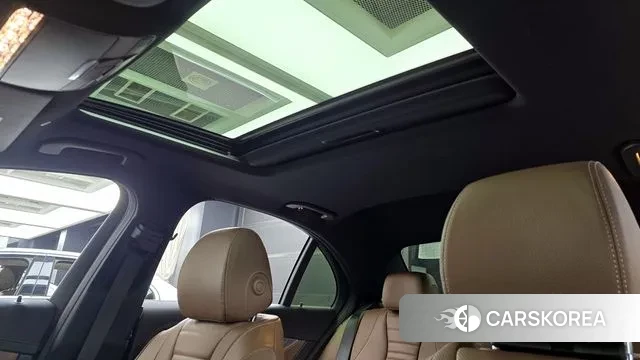 Mercedes-Benz E-Class W213 id 3576574 из Кореи 9