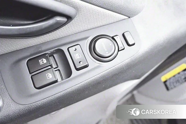 Hyundai The New Grand Starex id 3000514 из Кореи 9