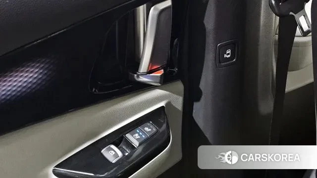 Kia Carnival 4th generation id 3546611 из Кореи 9