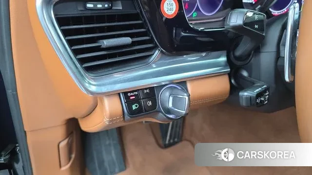 Porsche Panamera (971) id 3355415 из Кореи 9