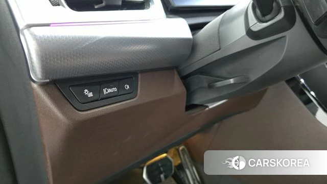 BMW X1 (U11) id 4767970 из Кореи 9