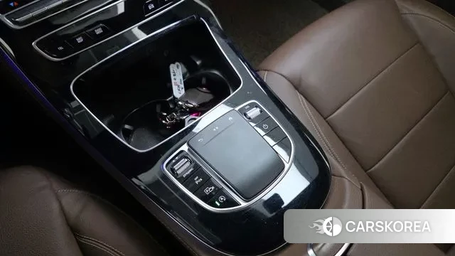 Mercedes-Benz E-Class W213 id 3788450 из Кореи 9