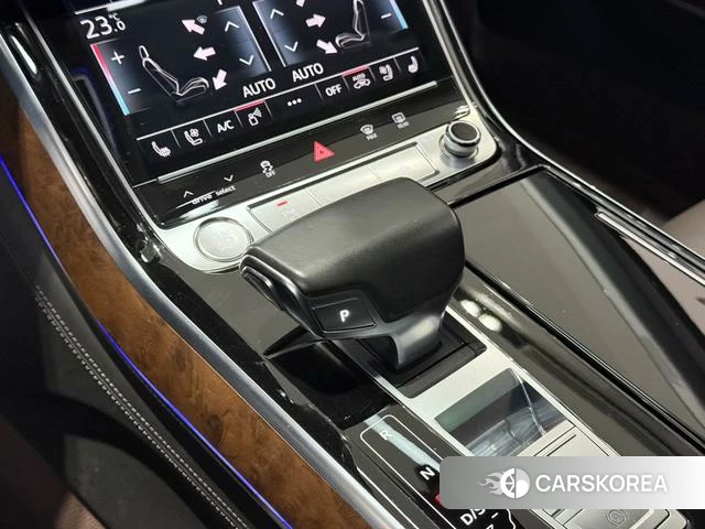 Audi A8 id 4238478 из Китая 9