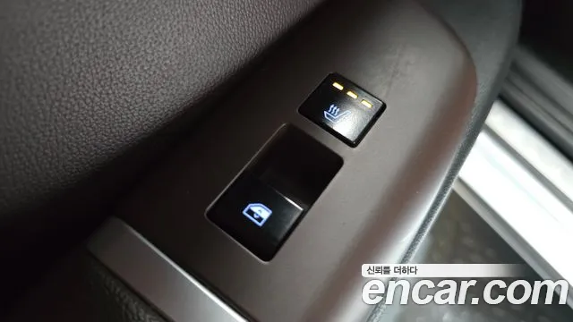 Hyundai Grandeur (GN7) id 2206483 из Кореи 9