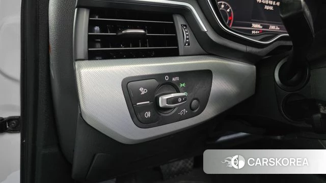 Audi A4 (B9) id 3911793 из Кореи 9