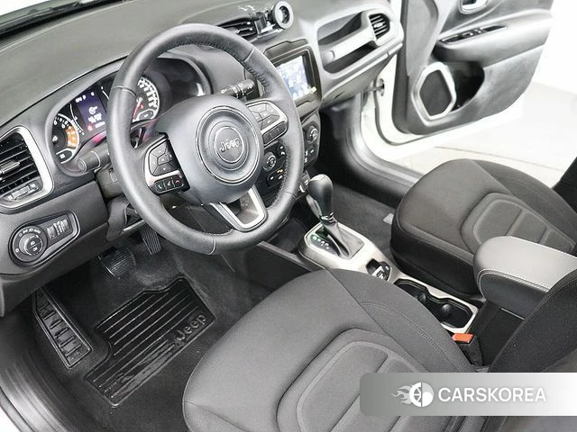 Jeep Renegade id 4645878 из Кореи 9