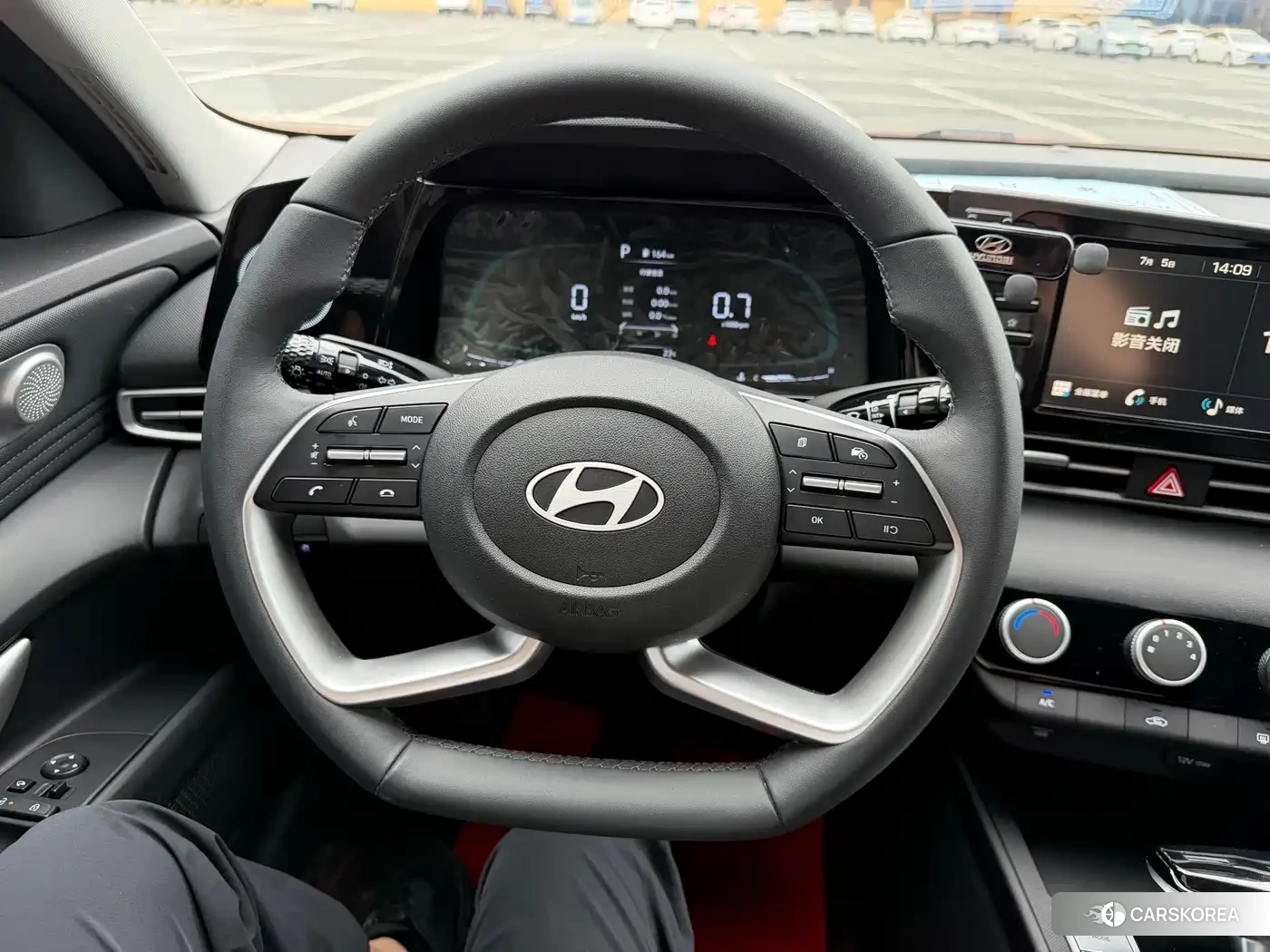 Hyundai Elantra id 4553804 из Китая 9