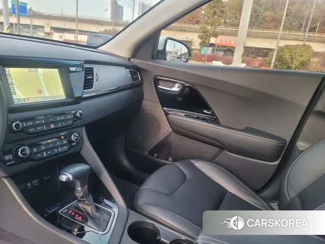 Kia Niro id 3368791 из Кореи 9