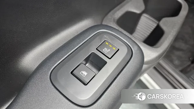 Hyundai Santa Fe (MX5) id 3763623 из Кореи 9