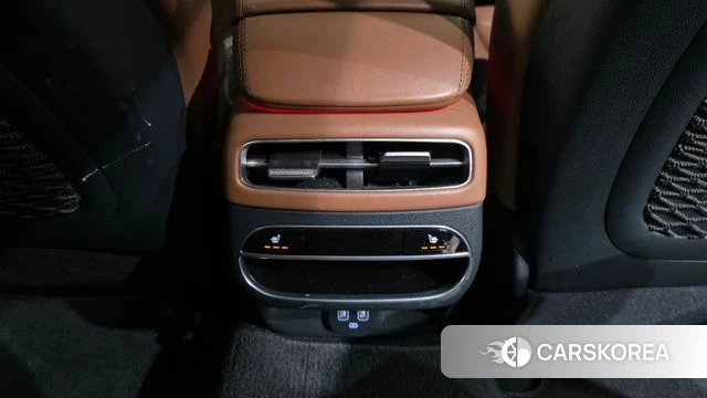 Genesis GV70 id 4697665 из Кореи 9