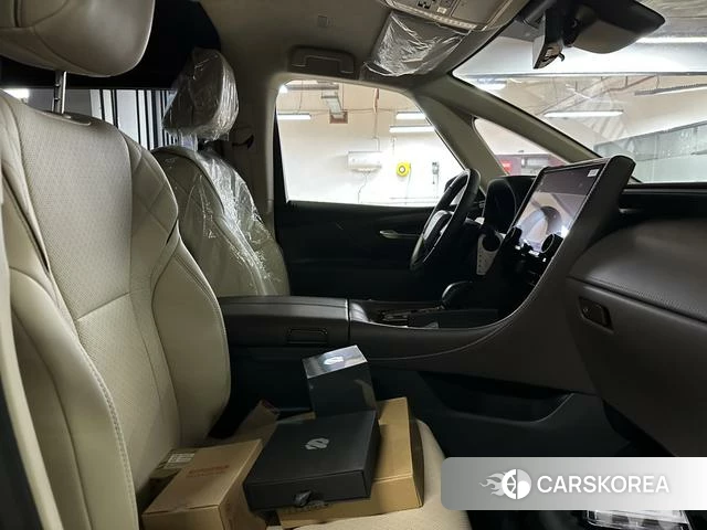 Toyota Elfa id 4239561 из Китая 9