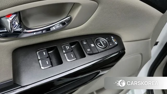 Kia The New Carnival id 3318970 из Кореи 9