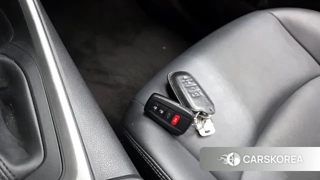 Toyota RAV4 5th Generation id 3354511 из Кореи 9