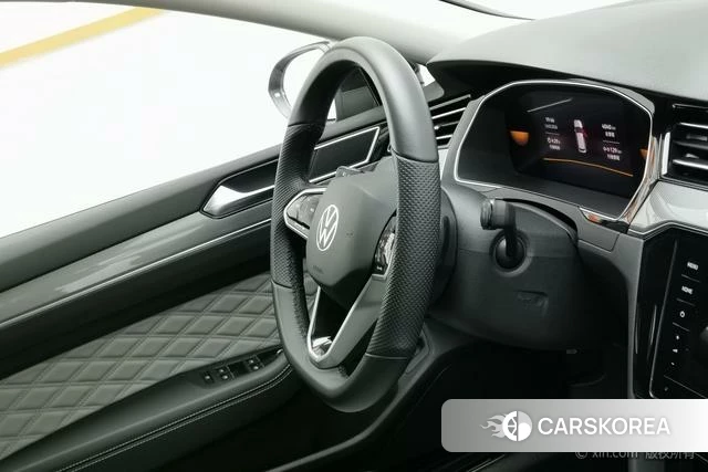Volkswagen Magotan id 4262585 из Китая 9