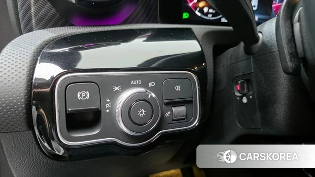 Mercedes-Benz A-Class W177 id 4407933 из Кореи 9
