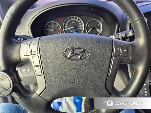 Hyundai The New Grand Starex id 3408185 из Кореи 9