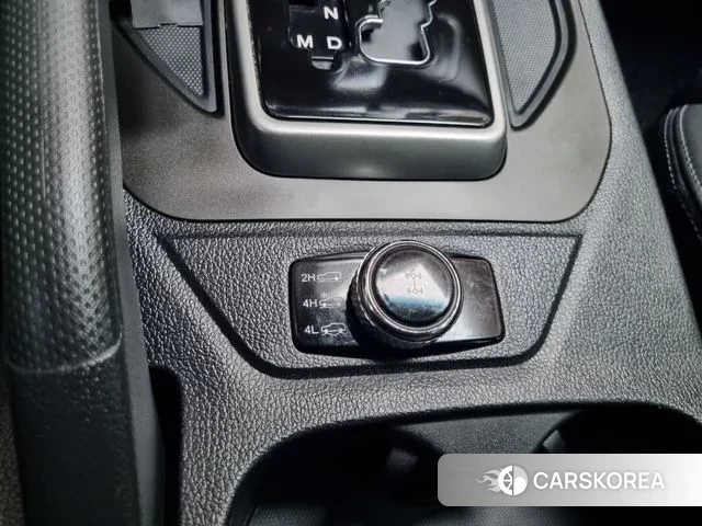 Ssangyong Rexton Sports id 3039492 из Кореи 9