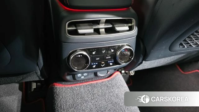 Genesis GV70 id 4179450 из Кореи 9