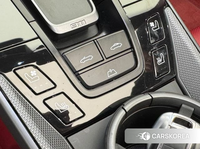 Porsche 911(992) id 3791990 из Кореи 9