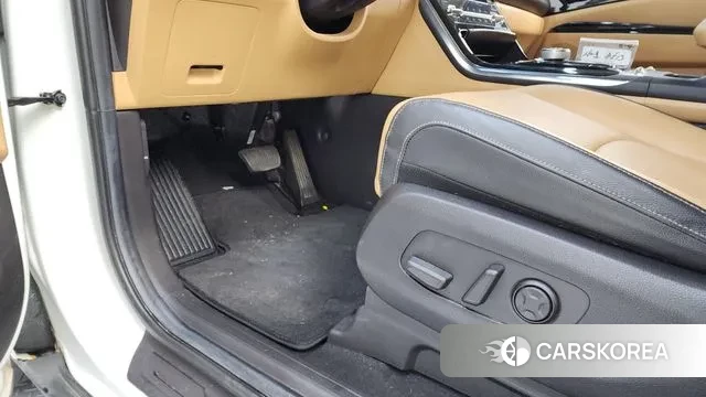 Kia Carnival 4th generation id 3350147 из Кореи 9