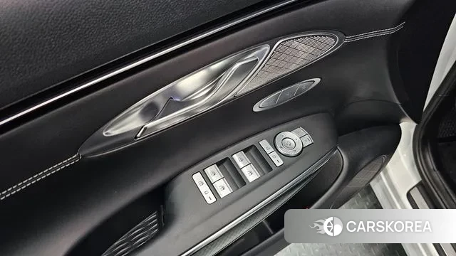 Genesis GV70 id 3540004 из Кореи 9