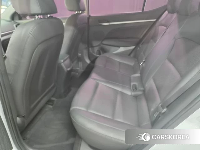 Hyundai The New Avante AD id 4672397 из Кореи 9