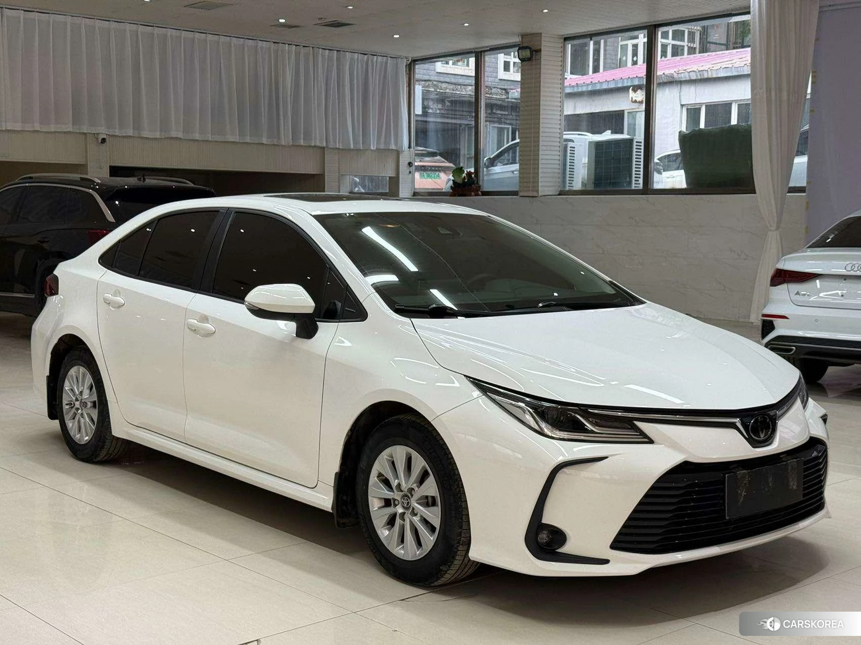 Toyota Corolla id 4455188 из Китая 9