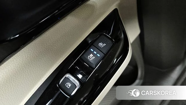 Kia Carnival 4th generation id 4382244 из Кореи 9