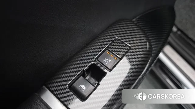 Hyundai Grandeur (GN7) id 3011431 из Кореи 9