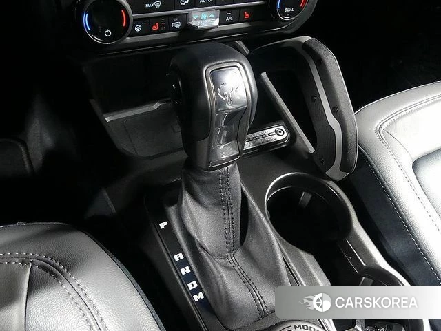 Ford Bronco 6th Generation id 3891527 из Кореи 9