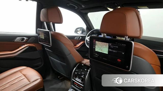 BMW X7 (G07) id 4202277 из Кореи 9