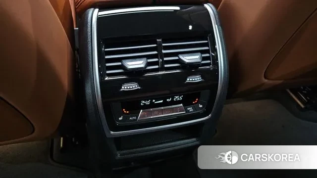 BMW X7 (G07) id 3595968 из Кореи 9