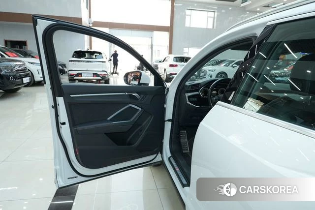 Audi Q3 id 3890109 из Китая 9