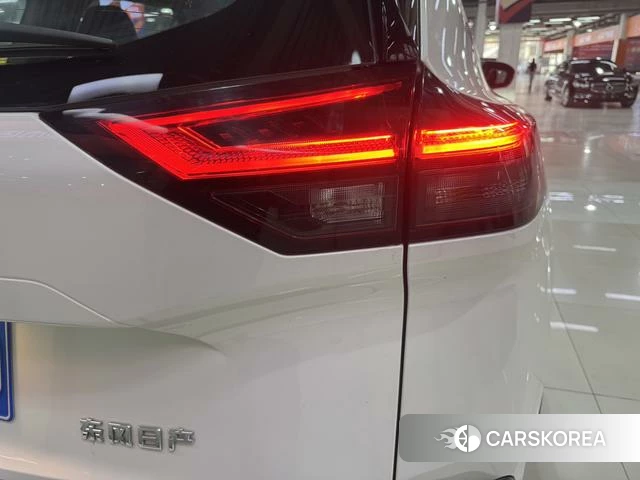 Nissan Qijun id 4300483 из Китая 9
