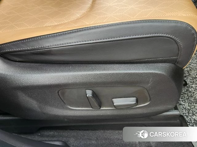 Kia Carnival 4th generation id 3792445 из Кореи 9