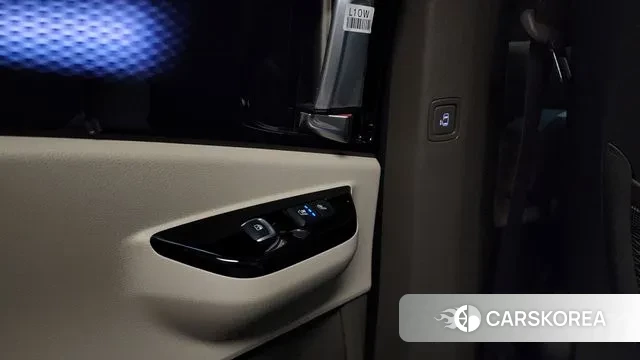 Kia Carnival 4th generation id 3022155 из Кореи 9