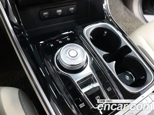 Kia Carnival 4th generation id 2673443 из Кореи 9