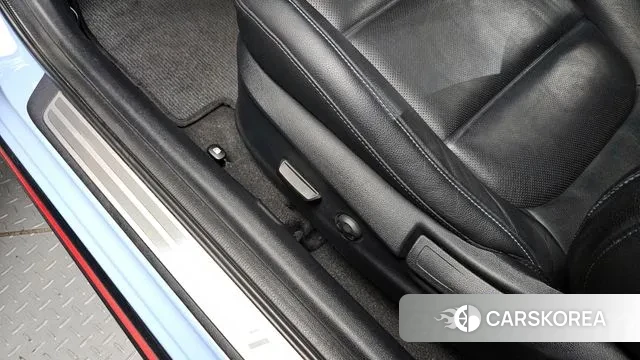 Hyundai Veloster (JS) id 3018823 из Кореи 9