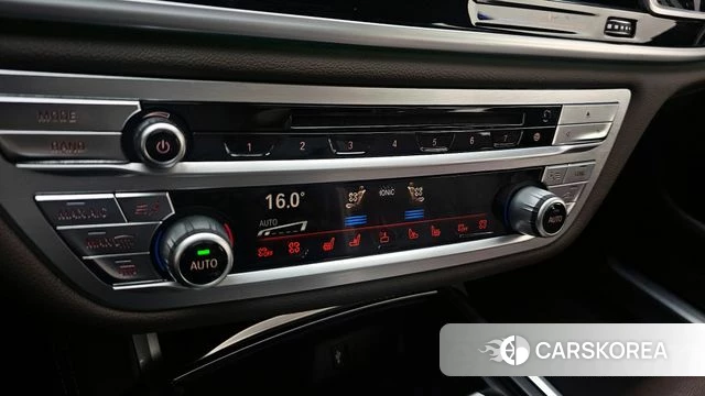 BMW 7 Series (G11) id 4403423 из Кореи 9