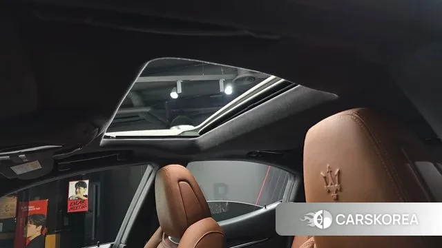 Maserati Ghibli id 3329698 из Кореи 9