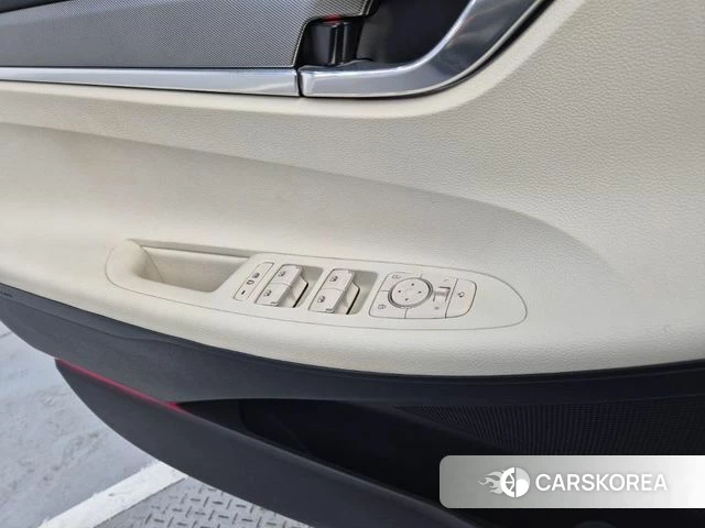 Hyundai The New Grandeur IG Hybrid id 4692436 из Кореи 9