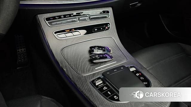 Mercedes-Benz E-Class W213 id 3841910 из Кореи 9