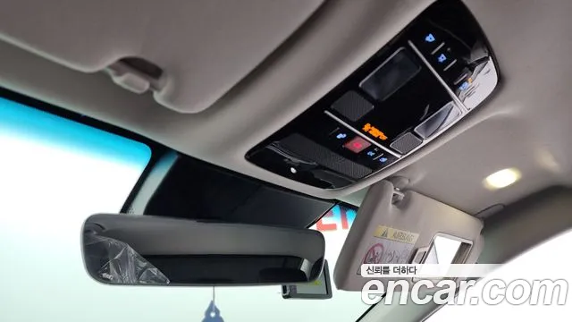 Hyundai Grandeur Hybrid (GN7) id 2541989 из Кореи 9