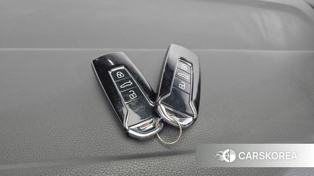 Volkswagen Touareg 3rd generation id 4879882 из Кореи 9
