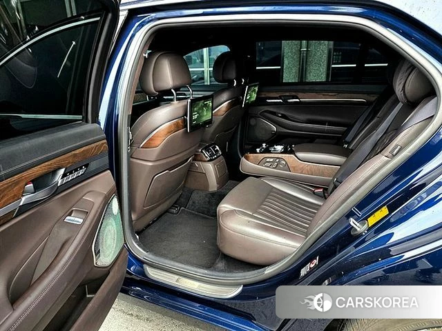 Genesis G90 id 3861282 из Кореи 9