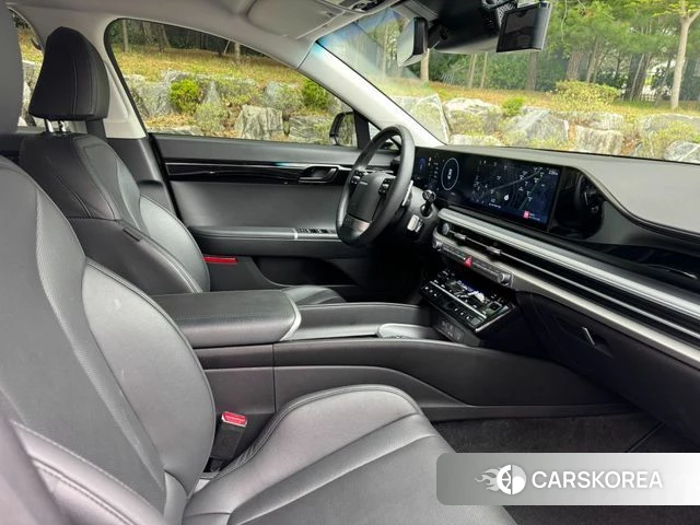 Hyundai Grandeur (GN7) id 3992868 из Кореи 9