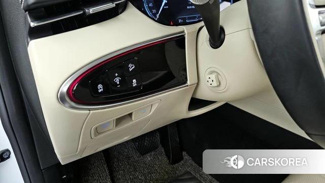 Genesis GV70 id 4224631 из Кореи 9